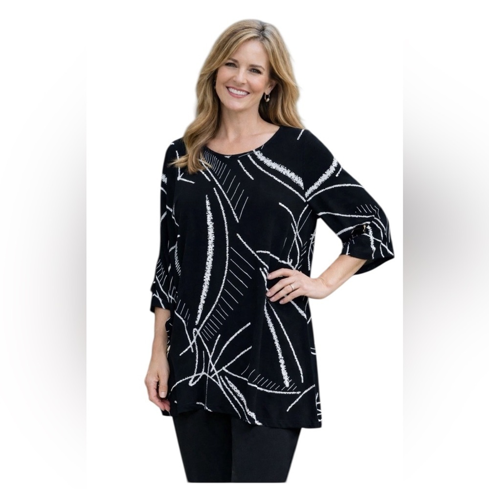 Clara Sunwoo Black & White Abstract Tunic Top Made in USA Size XS Relaxed Fit